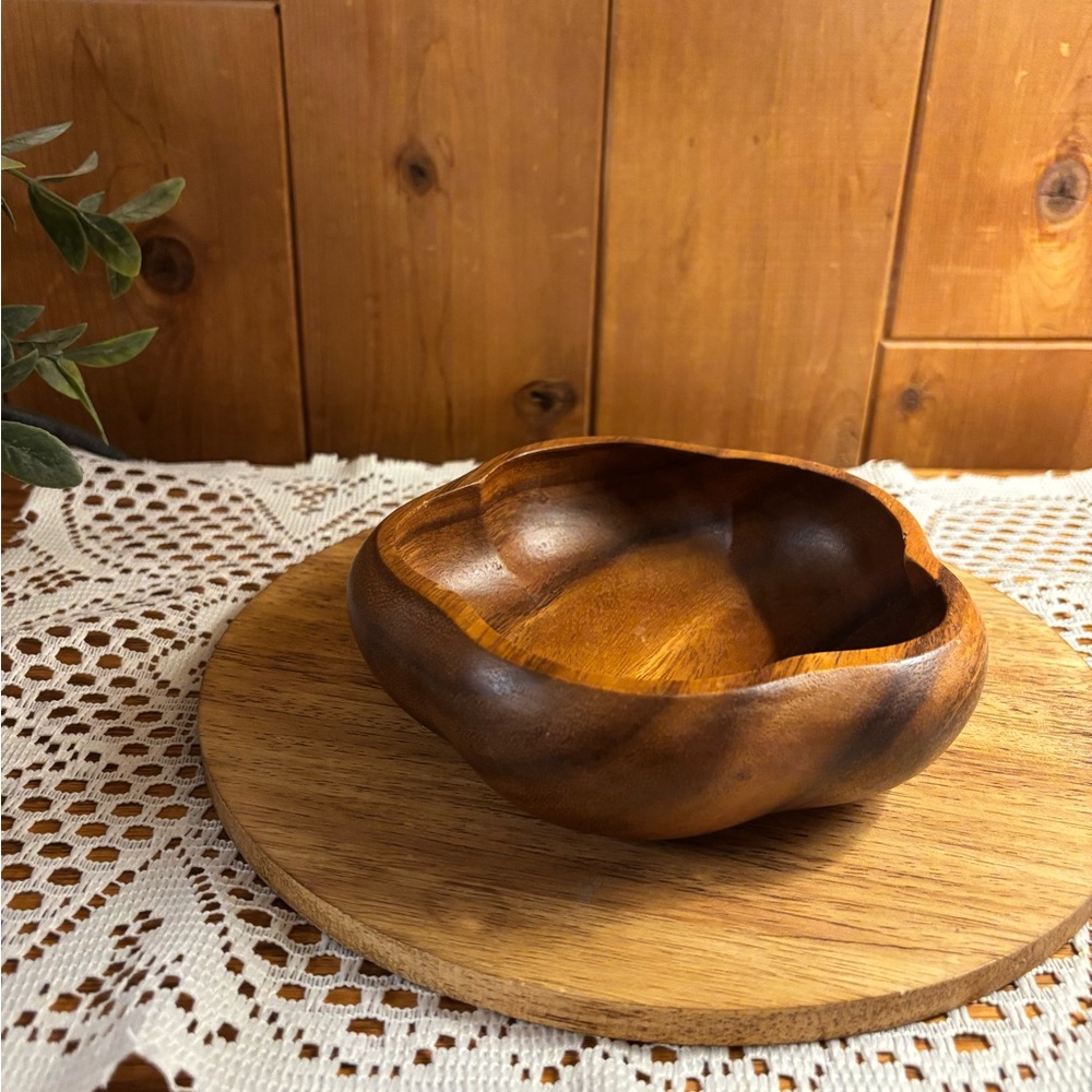 Monkey pod Wooden Flower Shaped Bowls - set of 2